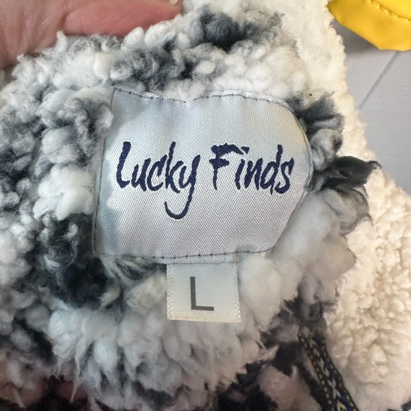 Lucky Find Black and White Sherpa Pullover Size Large EUC - Picture 7 of 7